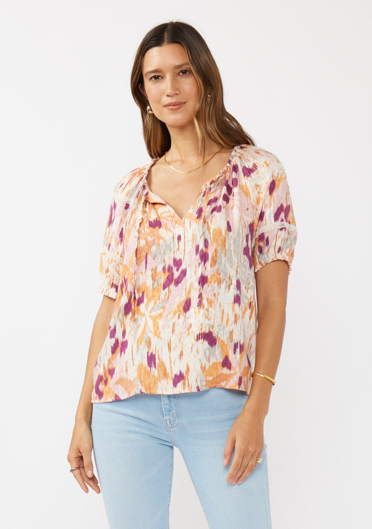 BLOOM STITCH TOP