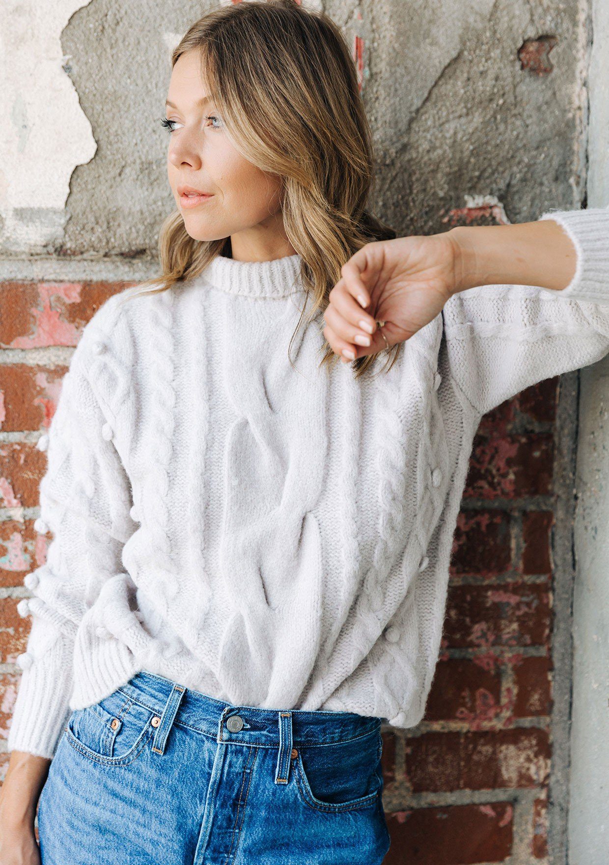 Cable Knit Sweater with Faux Fur Hem – Warm Winter Pullover
