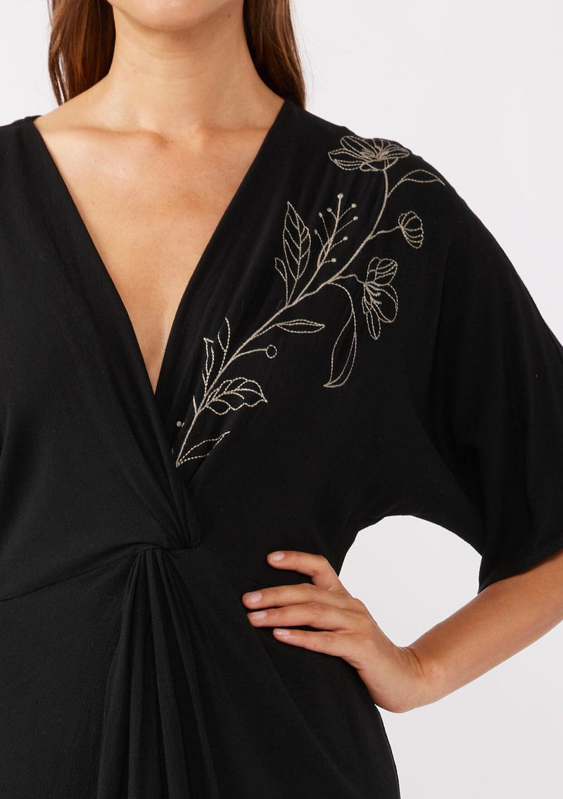 Maritime Knot Front Maxi Dress Black/Natural / M Maritime Knot Front Maxi Dress Black/Natural / M