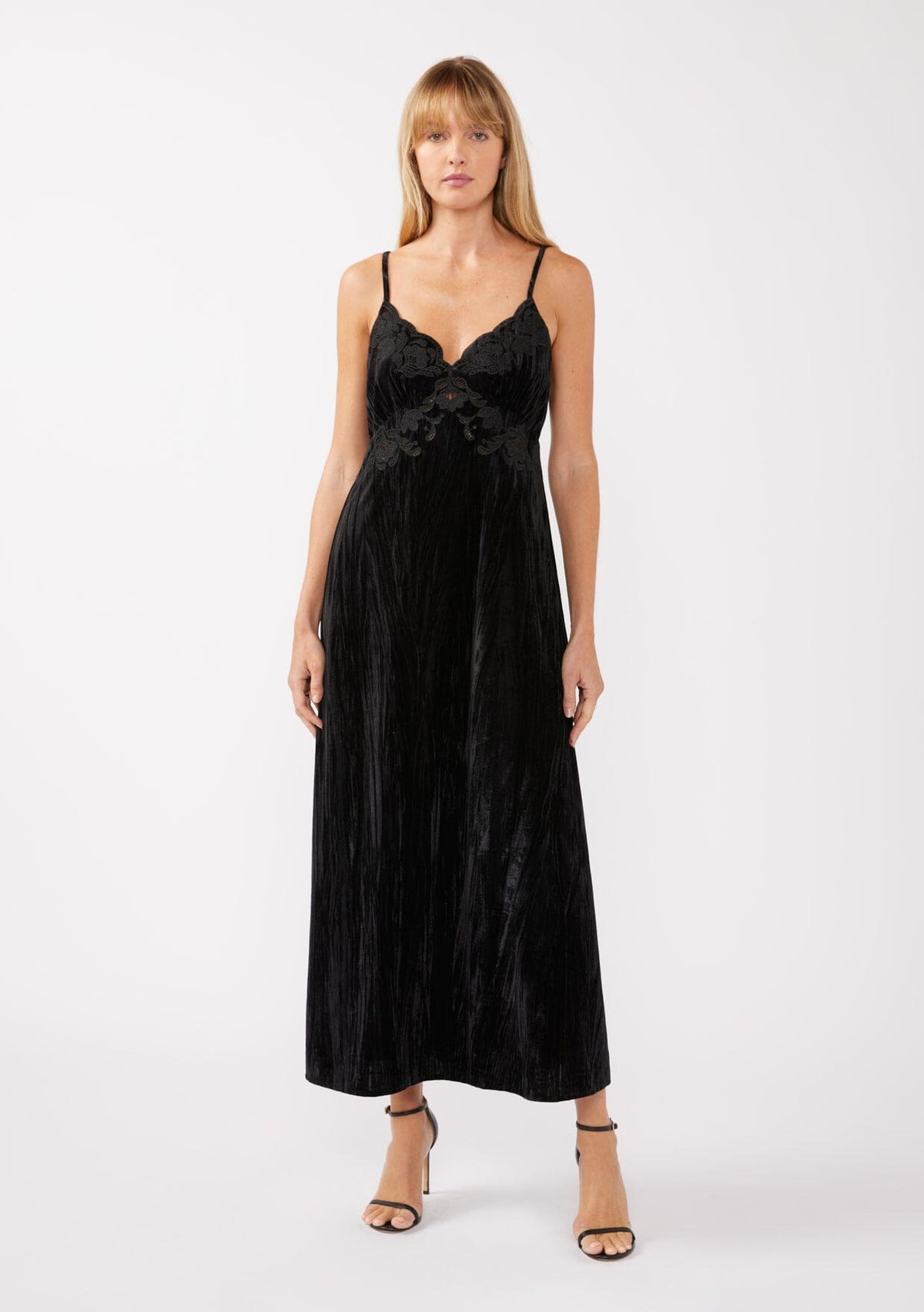 Find Me Velvet Maxi Dress Black / M