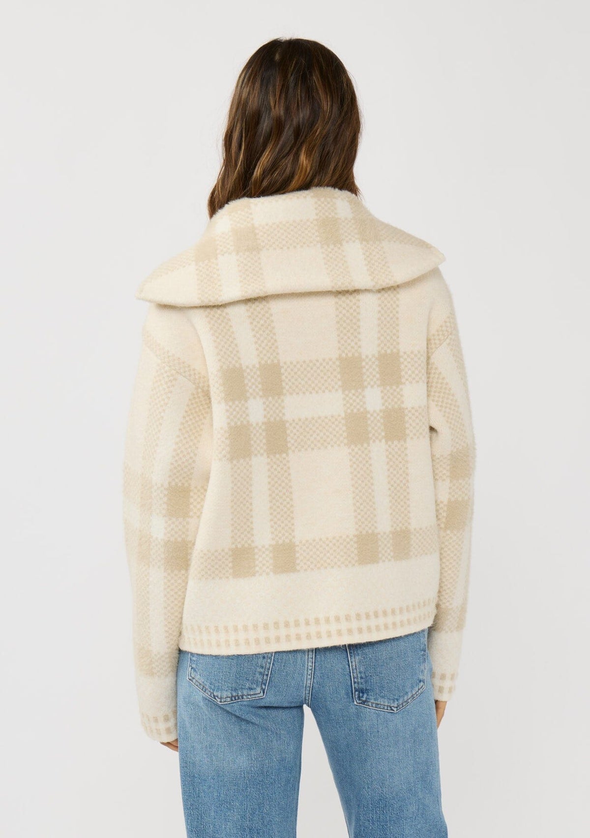Cozy Zip-Up Plaid Jacket | LOVESTITCH