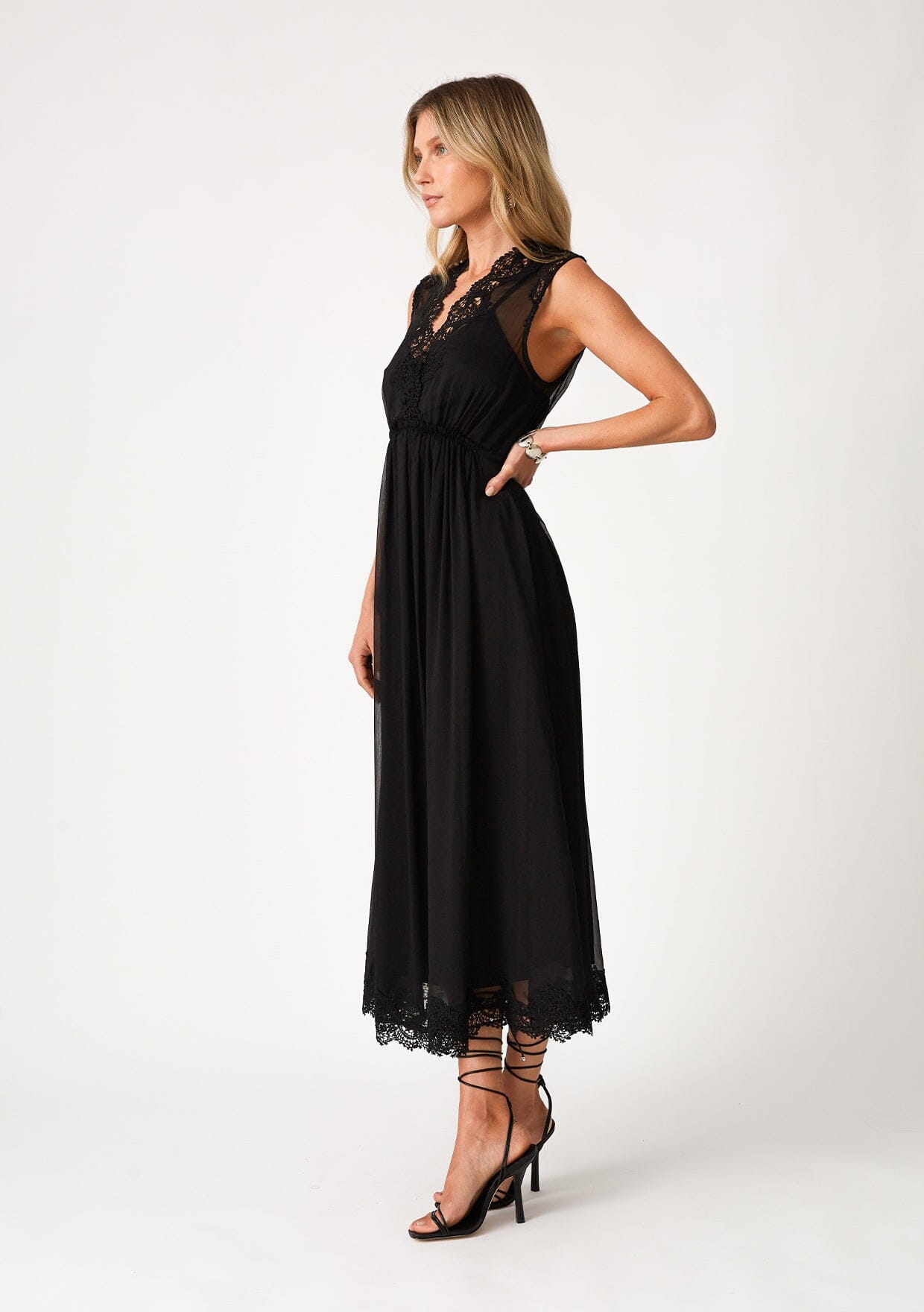 Catryn Lace Bow Cotton Midi Dress Black