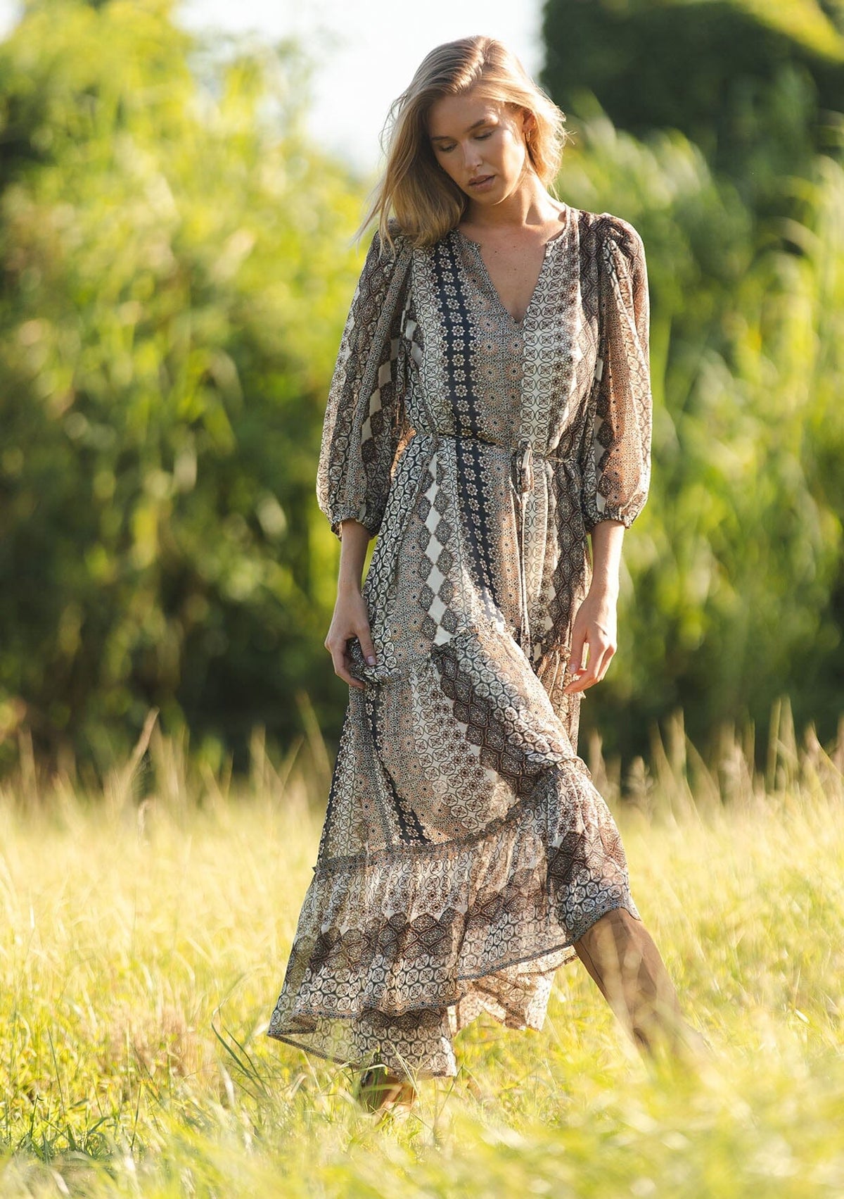 Sundance Maxi Dress Natural/Navy / XS