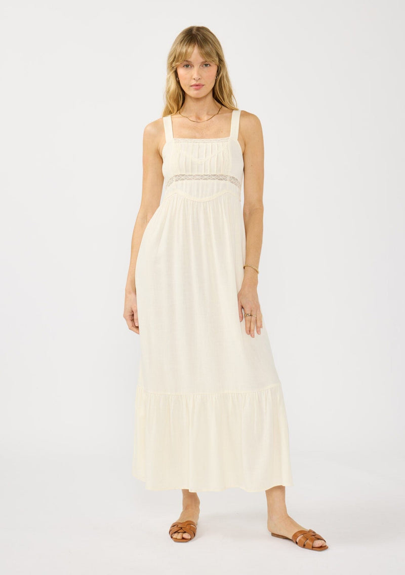 Clarine Maxi Dress Tea / L Clarine Maxi Dress Tea / L