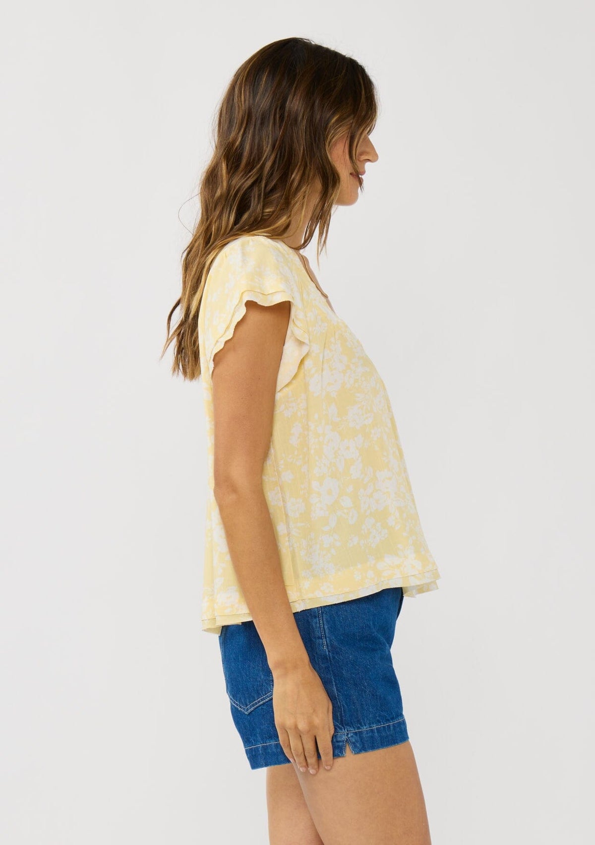 Women's Flowy Yellow Floral Print Top | LOVESTITCH