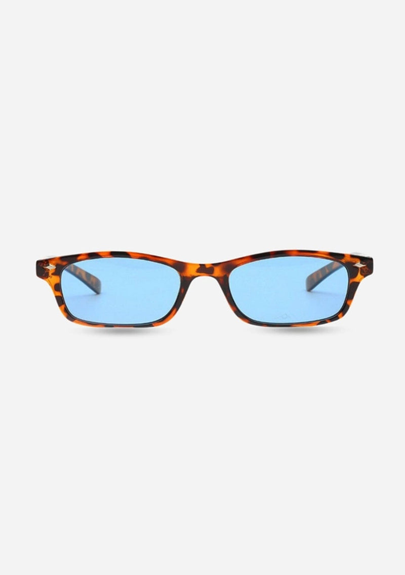 INDY - Slim Retro-Inspired Sunglasses | LOVESTITCH display picture 1