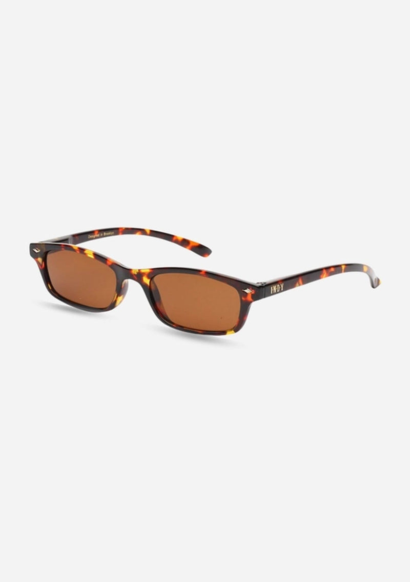 INDY - Slim Retro-Inspired Sunglasses | LOVESTITCH display picture 3