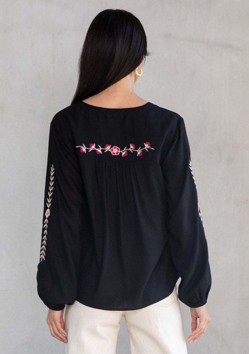 Long Sleeve Embroidered Peasant Blouse Top Hand Embroidered: la Long Sleeve Embroidered Peasant Blouse Top Hand Embroidered: la