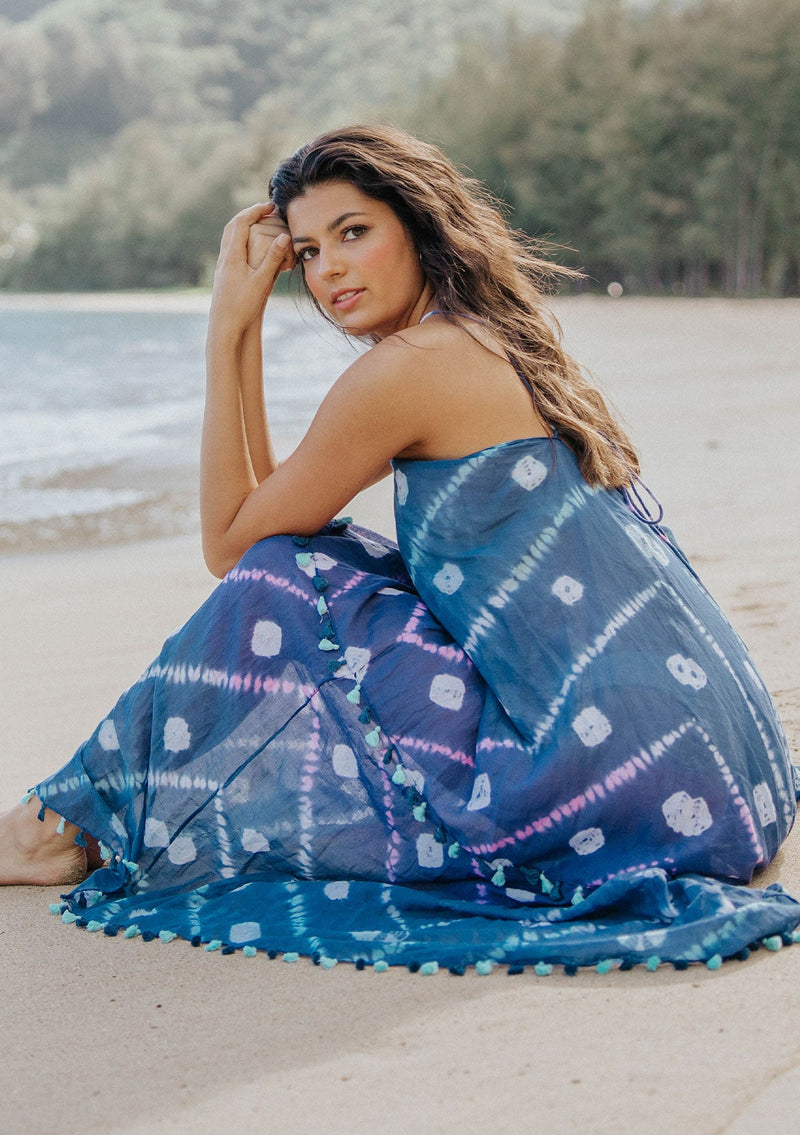 [Color: Blue/Purple]