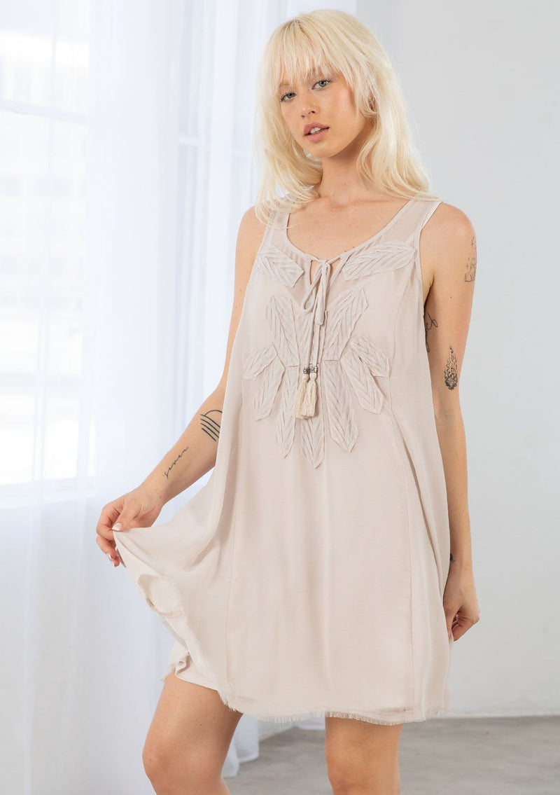 Daze Chiffon Applique Mini Dress Pebble / M Daze Chiffon Applique Mini Dress Pebble / M