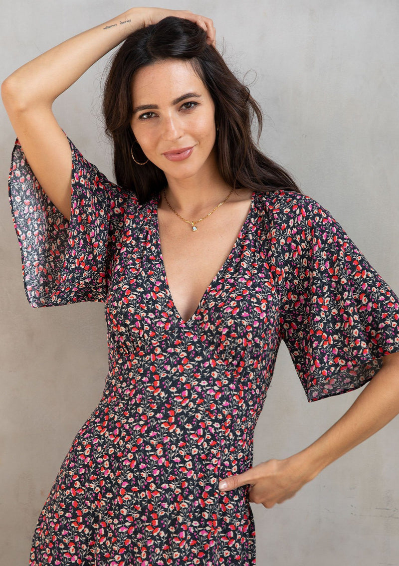 Flattering Unique Ditsy Floral Bohemian Maxi Dress | LOVESTITCH Flattering Unique Ditsy Floral Bohemian Maxi Dress | LOVESTITCH