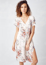 [Color: Clay/Peach/Vanilla]