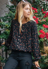 [Color: Brick/Black]