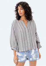 [Color: Taupe/White]