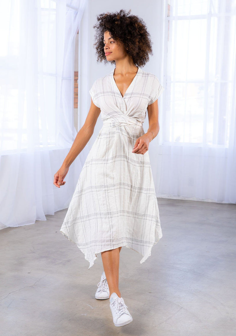 Billie Plaid Dress Ivory/Black / Medium Billie Plaid Dress Ivory/Black / Medium