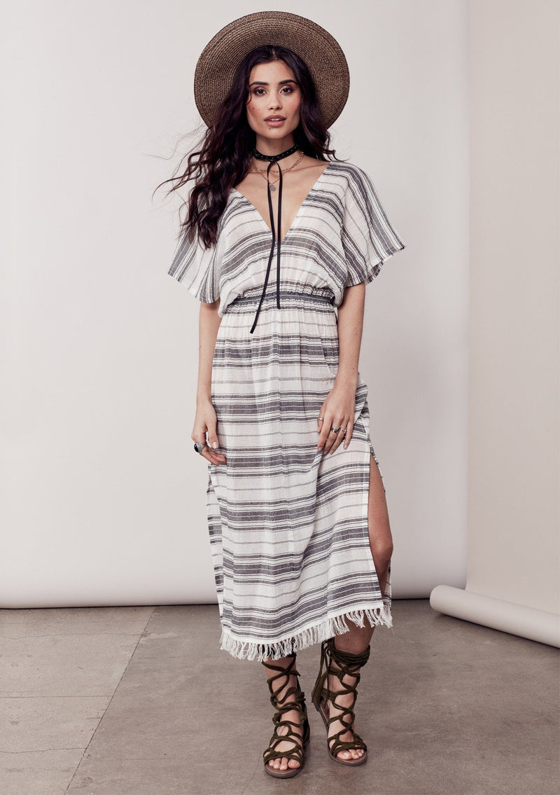 [Color: Black/White]